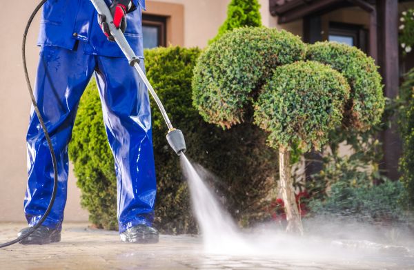 Driveway Cleaning in Lehi