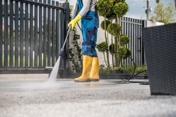 Driveway Power Washing in Lehi