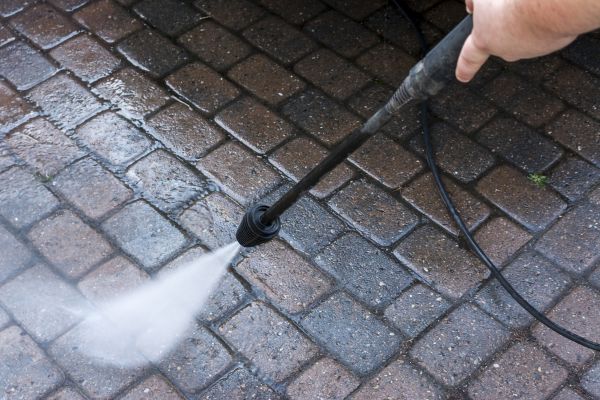 Patio Pressure Washing in Lehi