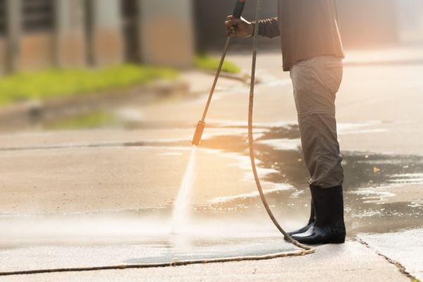 Residential Concrete Cleaning in Lehi