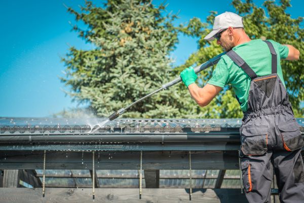 Gutter Power Washing in Lehi