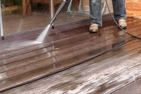 Pool Deck Power Washing in Lehi