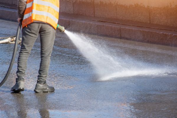 Asphalt Pressure Washing in Lehi