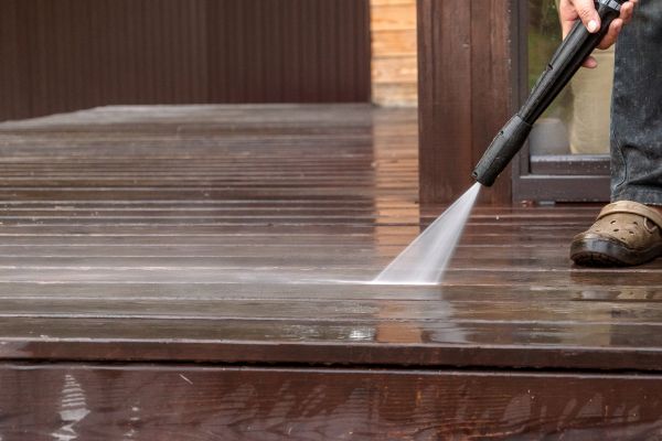 Balcony Pressure Washing in Lehi